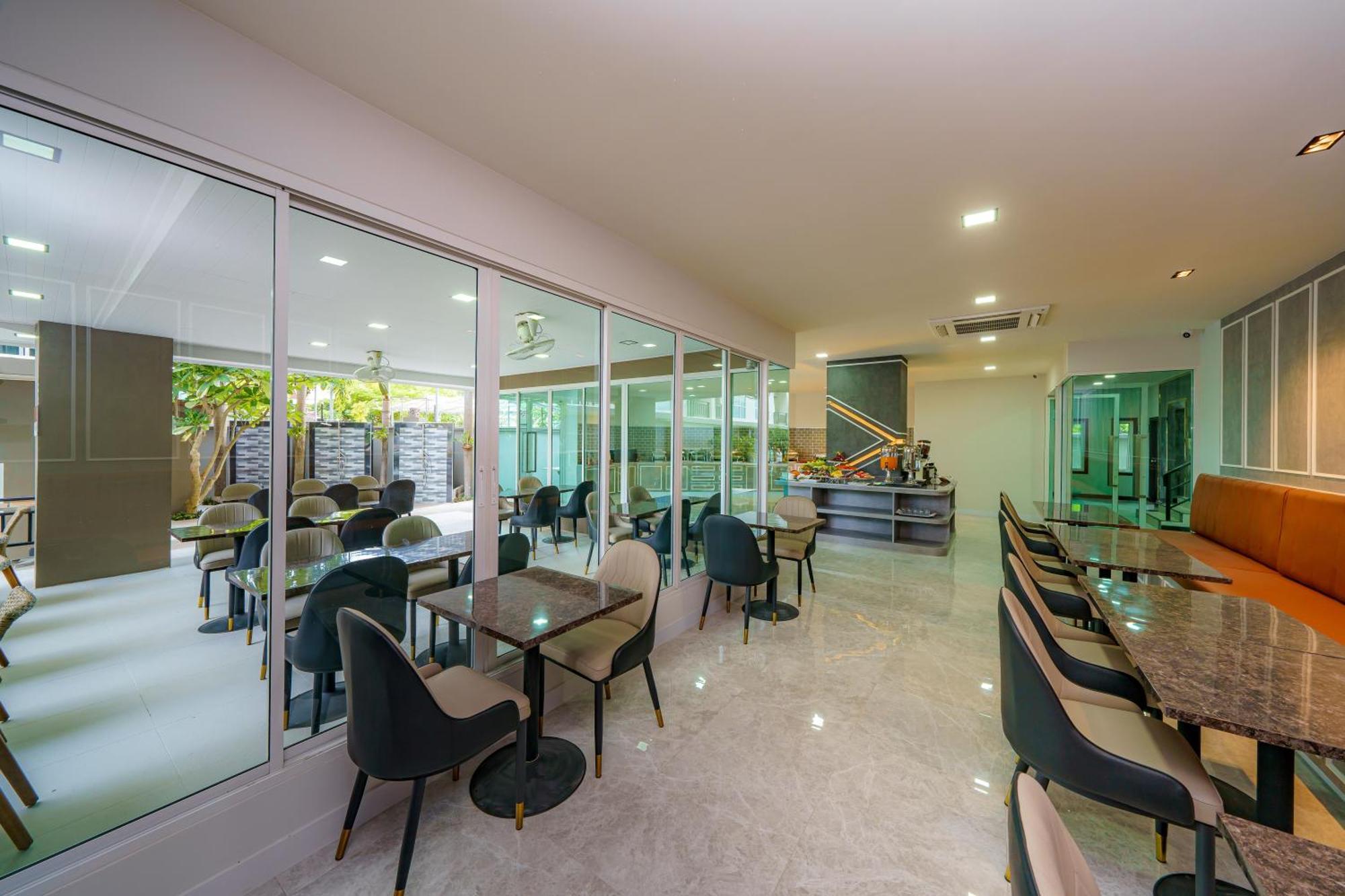 Lhc Hotel And Resort Pattaya Exteriér fotografie